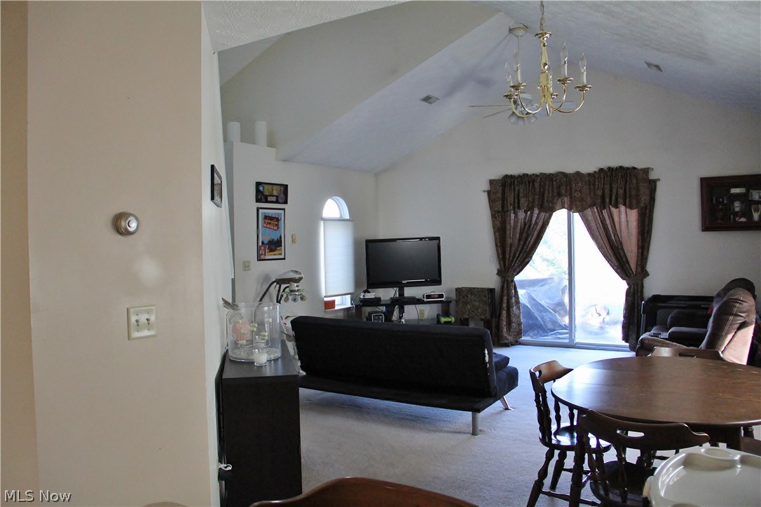 Hilltop Terrace Condo Ph 03 - Residential