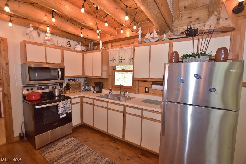 Whispering Pines Sub / Atwood Lake - Residential