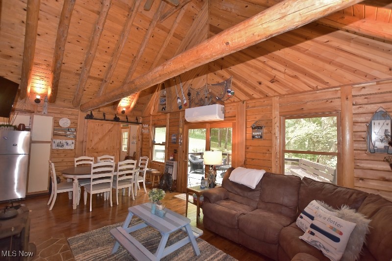 Whispering Pines Sub / Atwood Lake - Residential