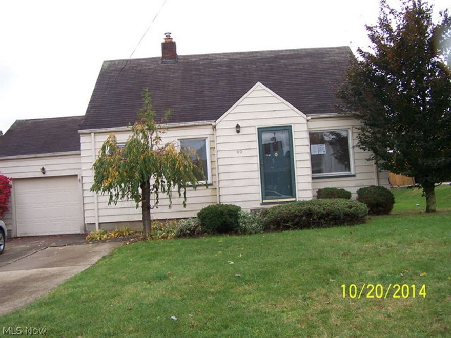 Struthers Alum sided cape has traditional floor plan with 2 bedrooms on first floor and one large bedroom on 2nd floor. Attached garage and concrete drive. Full unfinished basement has potential. Kitchen with dinette and some hardwood floors. The seller has directed that all offers on this listing be made using the Home Path Online Offer system
