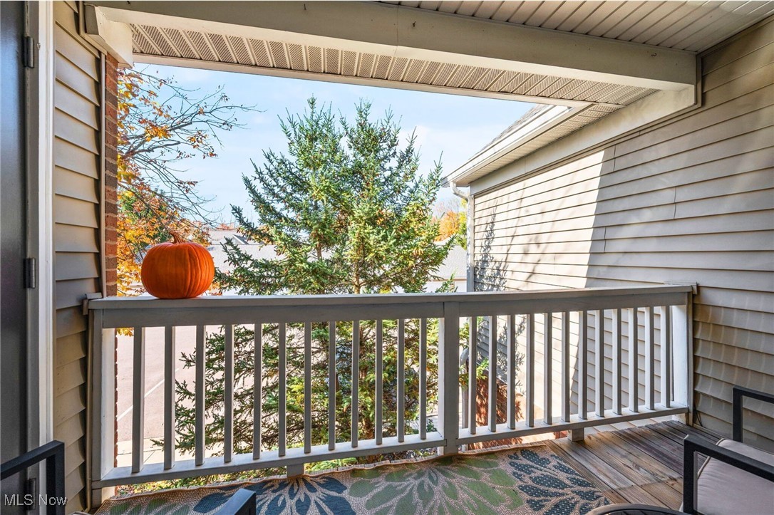 Lenox Village Condo Ph 02 - Residential