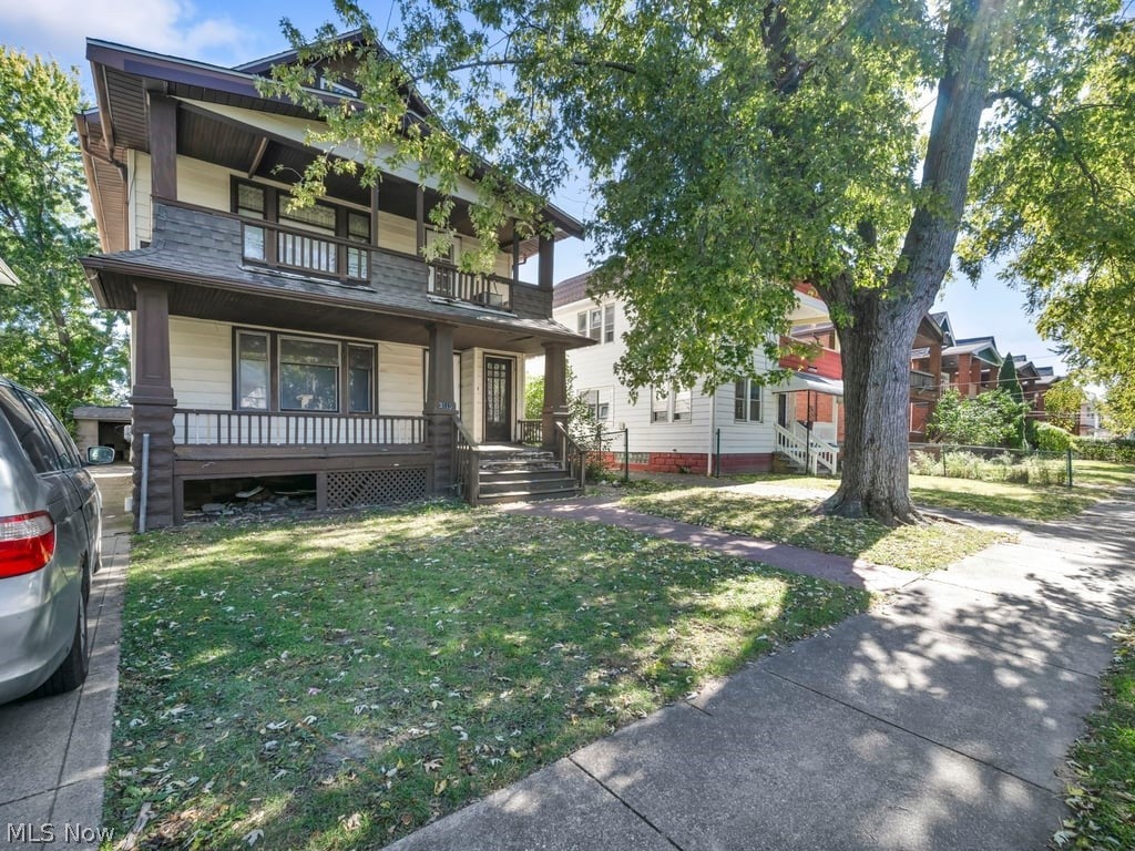 3515 W 100th Street