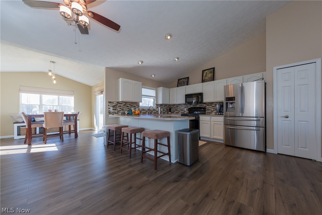 Meadow Lakes Sub - Residential