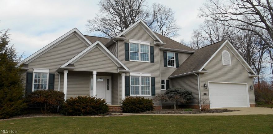 Impeccable custom built 3 bedroom, 2.5 bathroom Skip Rea home on a cul-de-sac in a convenient Jackson Township location. The 2 story Foyer with hardwood floors opens to the vaulted ceilinged Great Room with fireplace and sky lights and a Formal Dining Room with new plantation shutters. The first floor Master has a spa bath plus walk in and hall closets.  The large fully applianced Eat in Kitchen features a center island and French doors that open to a beautifully landscaped patio. The first floor Laundry room opens to the oversized 2 car garage with lots of built in storage. Two bedrooms and a full bath on the second floor. Truly a move in ready home with loads of custom features such as vac u flow, lawn irrigation and security systems. Schedule your showing today, this home is sure to impress.