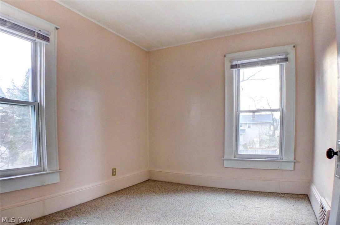 Falls Ave Allotment/S J Ste - Residential