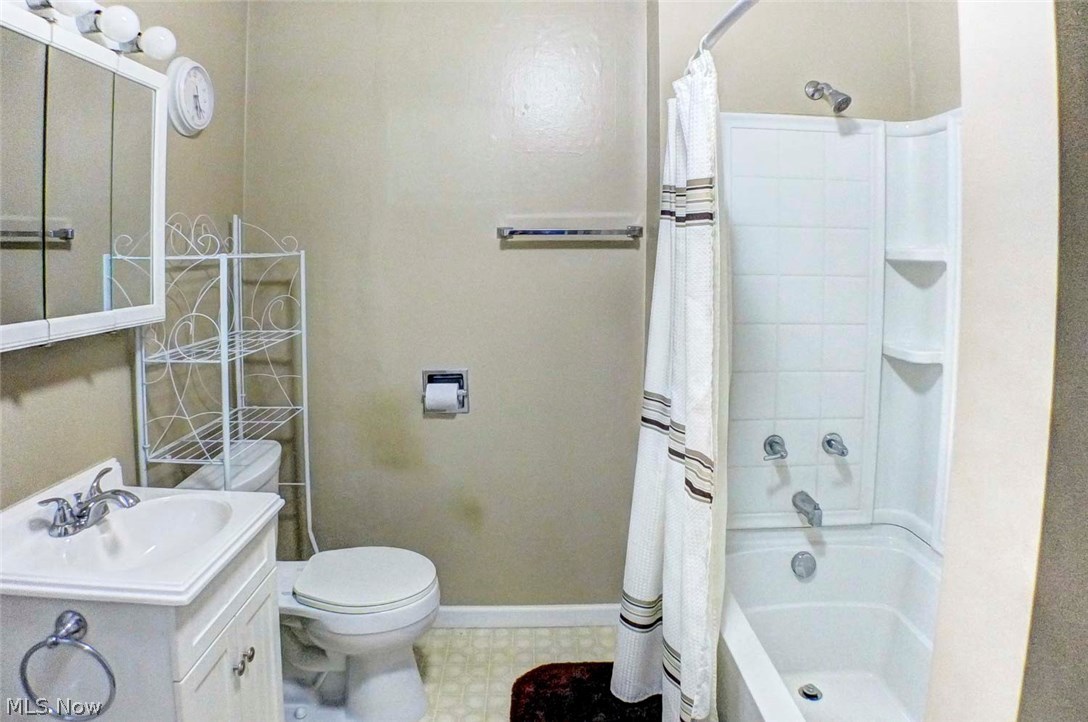 Falls Ave Allotment/S J Ste - Residential