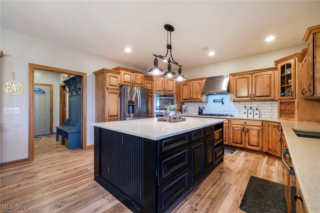 3925 Montereale Drive, Canfield, Ohio image 14