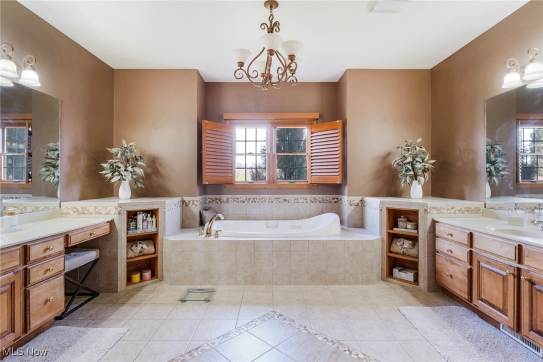 3925 Montereale Drive, Canfield, Ohio image 24