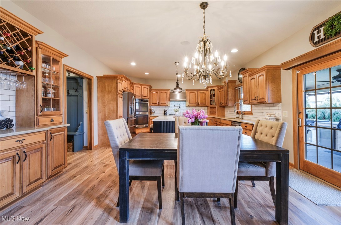 3925 Montereale Drive, Canfield, Ohio image 9