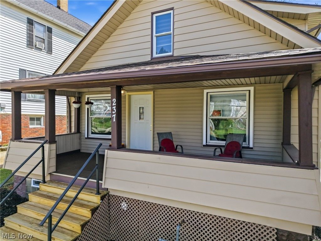 Photo of 237 Watson Street, Lowellville, OH 44436 (MLS # 5197705)