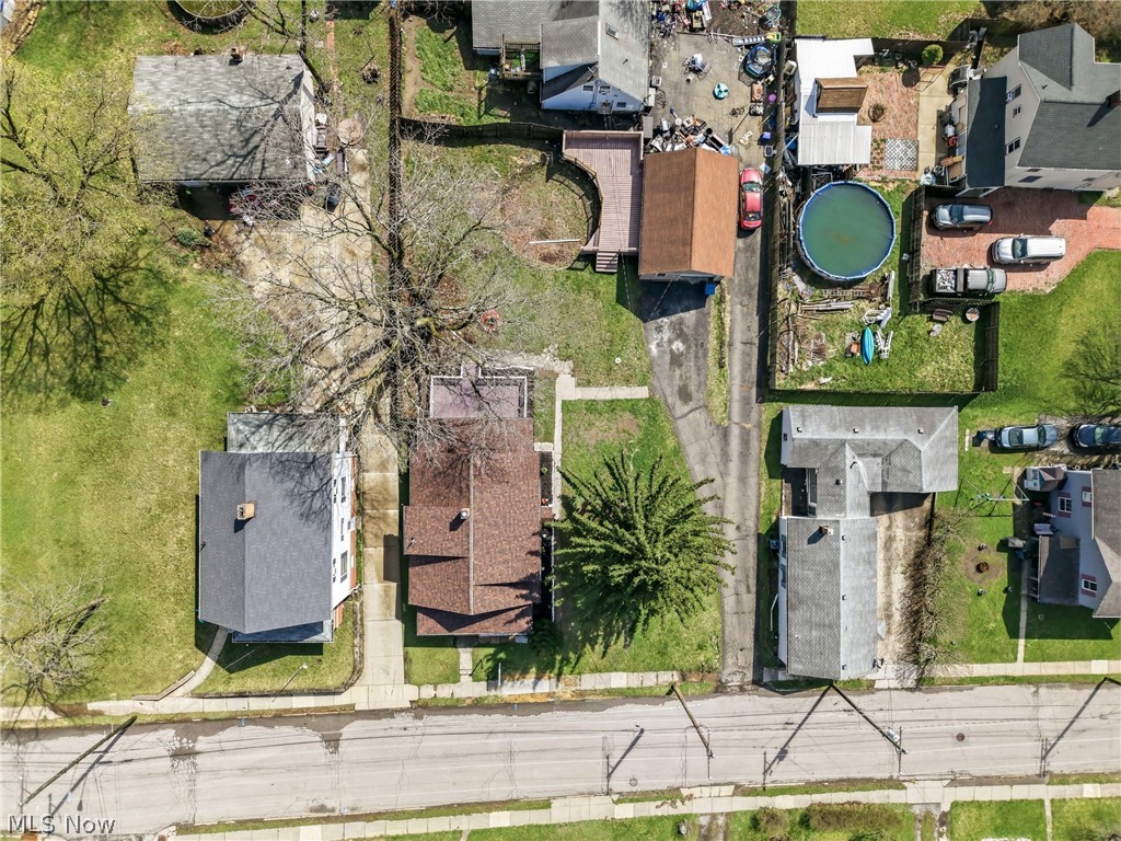 Lowellville Village - Residential