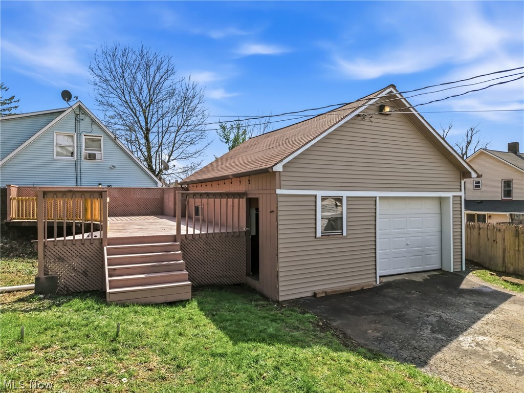 Lowellville Village - Residential