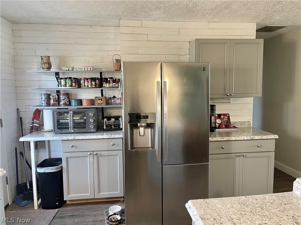 Sanford St - Residential