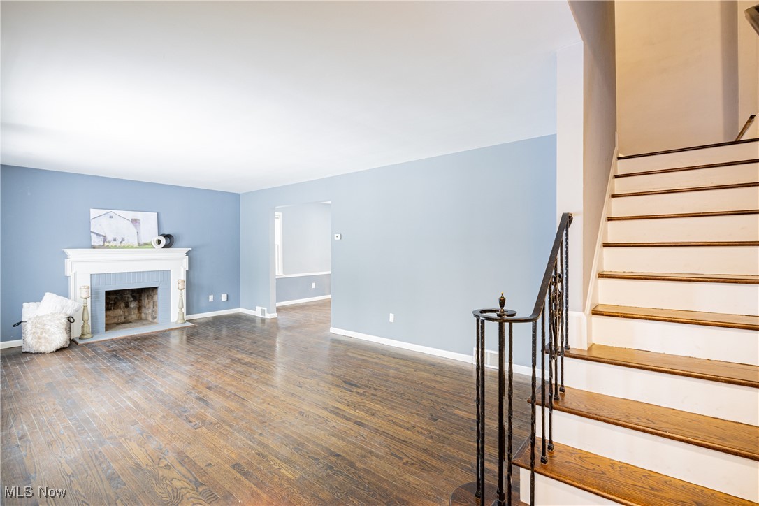 Lyndhurst, Ohio 44124, United States, 5 Bedrooms Bedrooms, ,3 BathroomsBathrooms,Residential,Active,19898