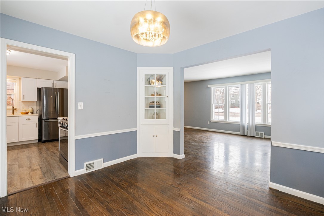 Lyndhurst, Ohio 44124, United States, 5 Bedrooms Bedrooms, ,3 BathroomsBathrooms,Residential,Active,19898