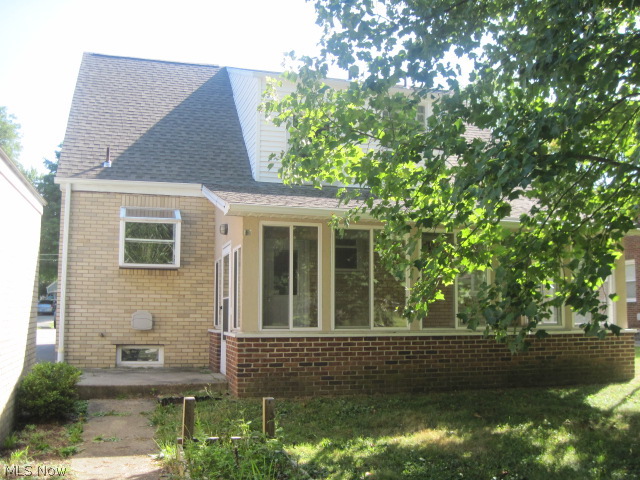 New England Lanes - Residential