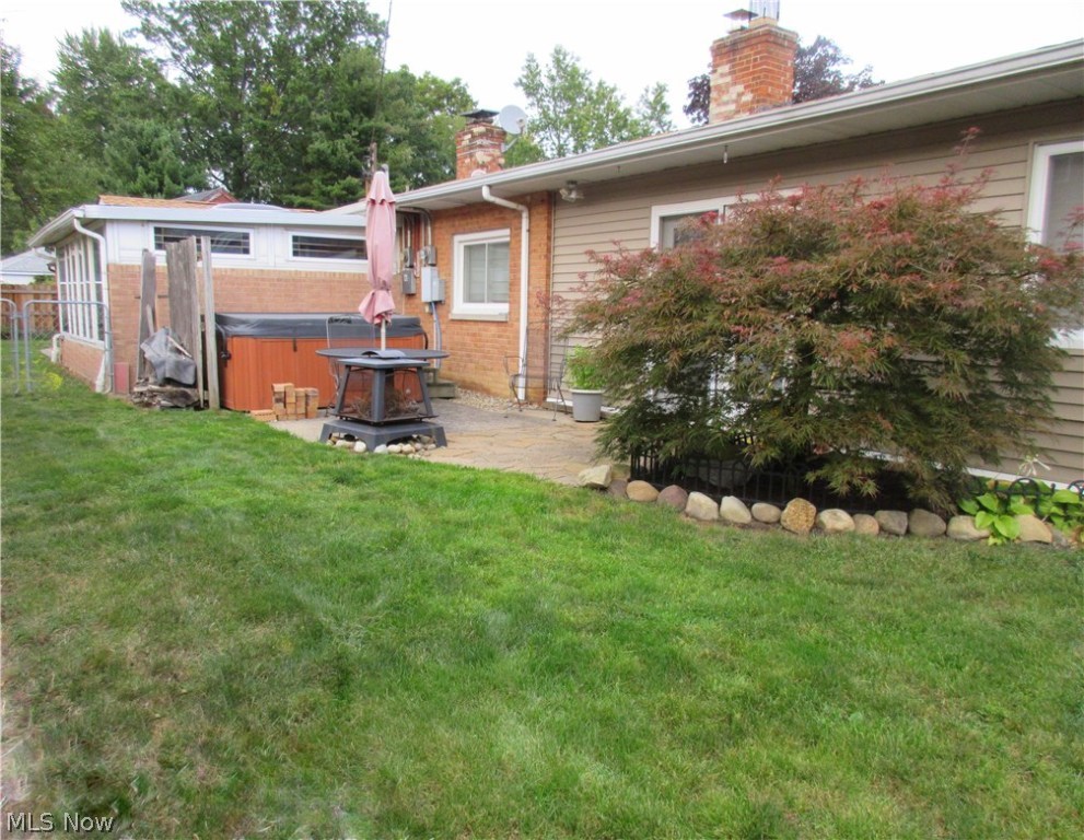 Munn Oval Condo - Residential