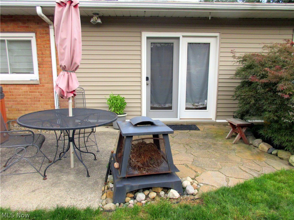 Munn Oval Condo - Residential