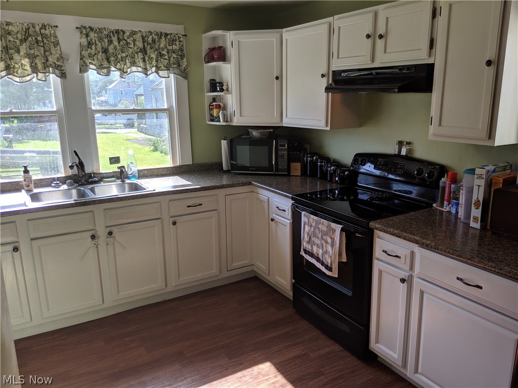 J W Cassinghams Add - Residential