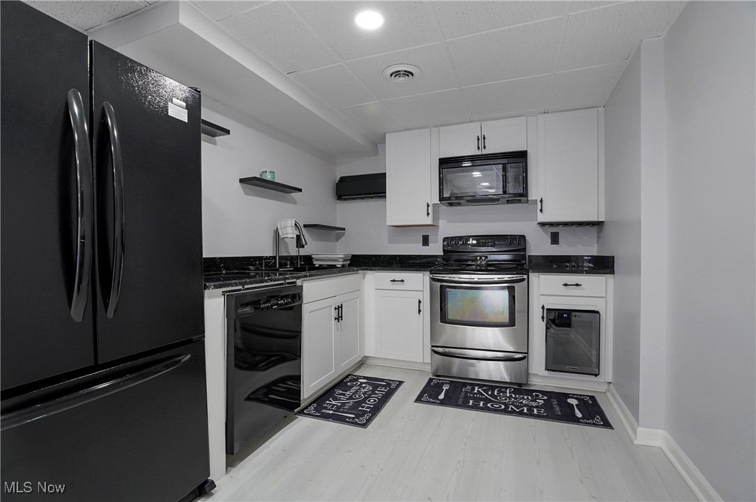 Villas/Waterford Xing Condo - Residential