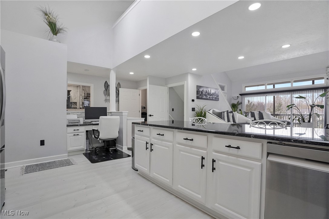 Villas/Waterford Xing Condo - Residential