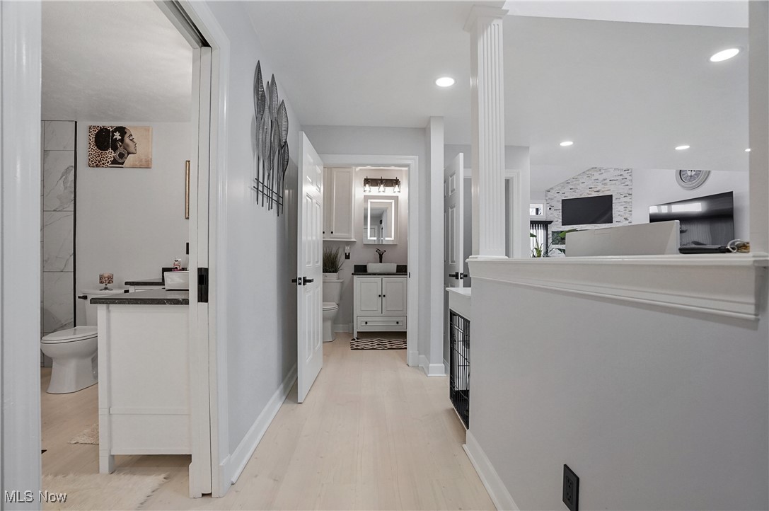 Villas/Waterford Xing Condo - Residential