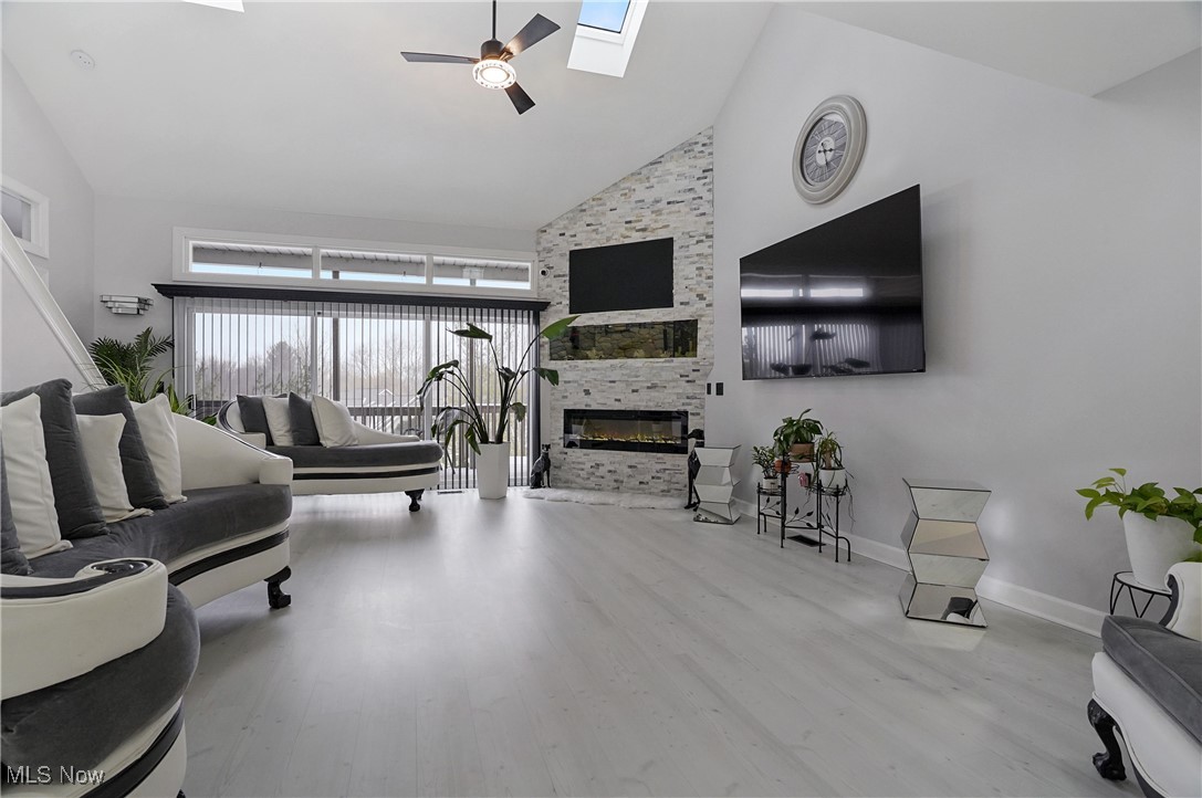 Villas/Waterford Xing Condo - Residential