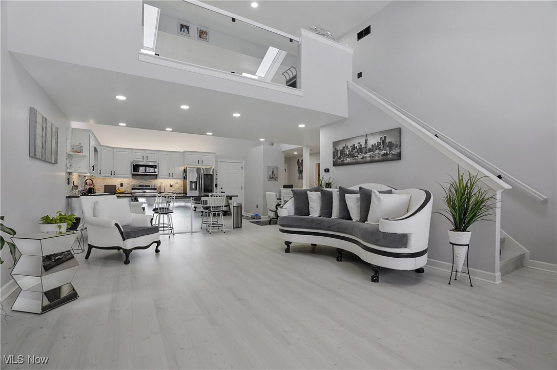 Villas/Waterford Xing Condo - Residential