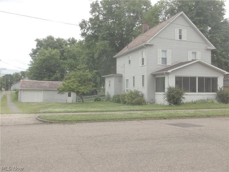 Absolute Auction Saturday July 28, 2018 @ Noon - Real Estate: Great 4 bedroom North Dover family home – super location minutes from shopping/highway/parks – vinyl sided – newer windows – great built ins – open kitchen – walk in shower – beautiful natural woodwork – large rooms – 3 season front porch – walk up attic w/ tons of storage – living room w/ gas fireplace – large detached garage – fenced in yard – this home has it all & ready for a new family to enjoy!

Terms: 10% non refundable deposit down day of auction – balance due at closing. Sells to high bid at absolute auction.  No Buyer’s Premium. Sells with no financing contingencies. Any required inspections must be completed prior to bidding. All information contained herein derived from sources deemed reliable but not warranted. All announcements day of auction take precedence over printed advertising.