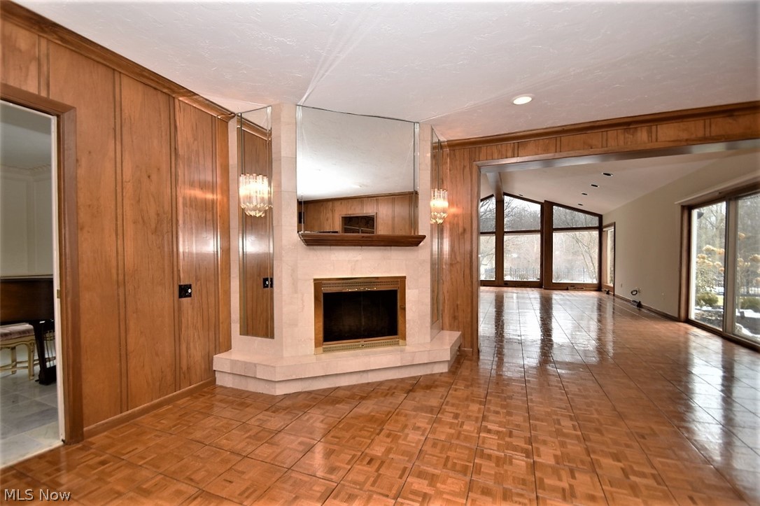 Van Sweringen Cos Shaker Coun - Residential