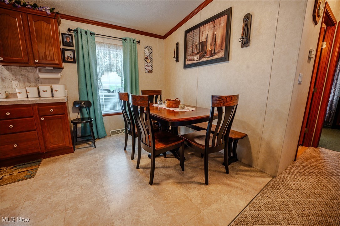 3860 Township Road 162, Sugarcreek, Ohio image 12