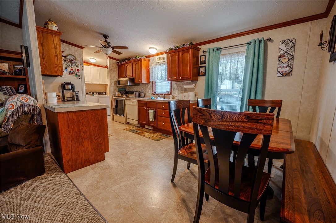 3860 Township Road 162, Sugarcreek, Ohio image 11