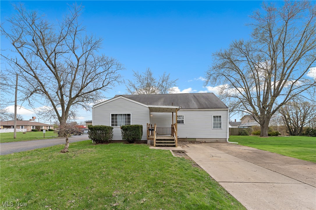 2216 34th Street, Canton, Ohio image 1