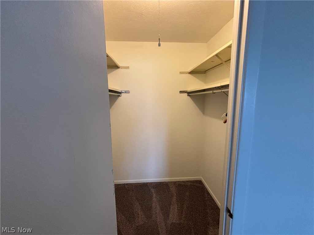 Acacia/Green Condo - Residential