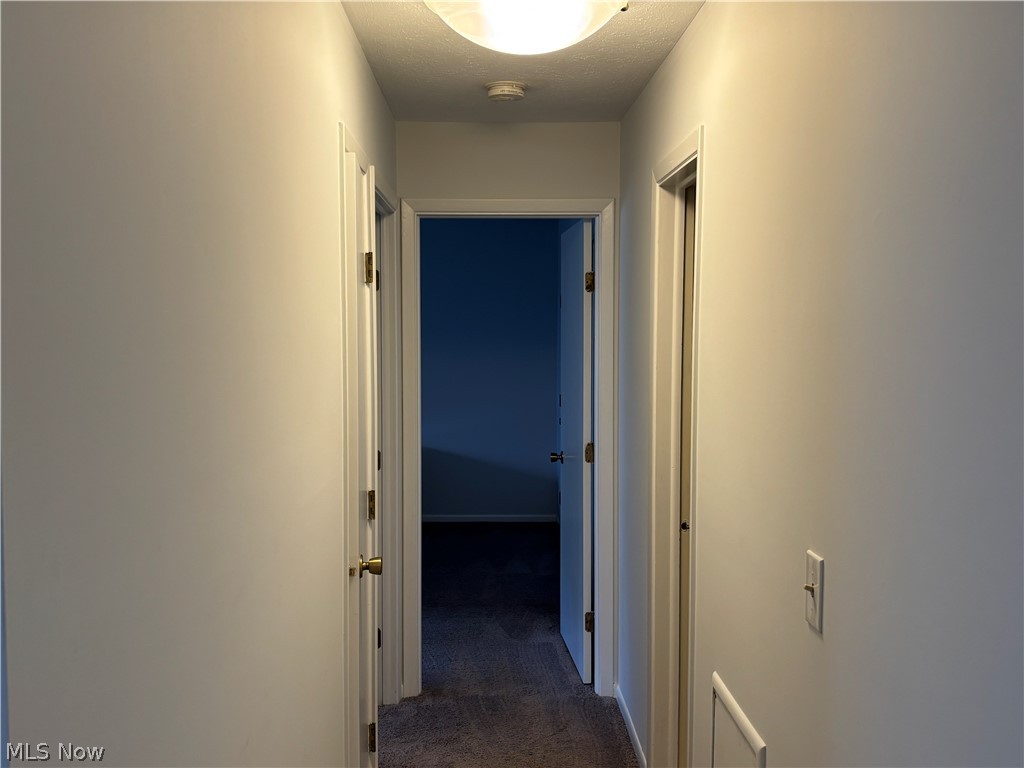 Acacia/Green Condo - Residential