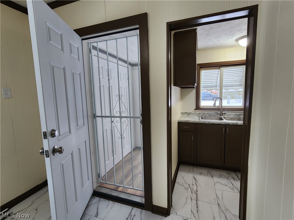 Wg Roses Sub - Residential