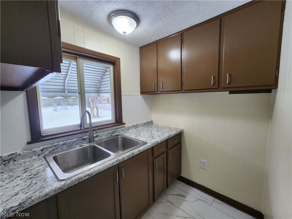 Wg Roses Sub - Residential