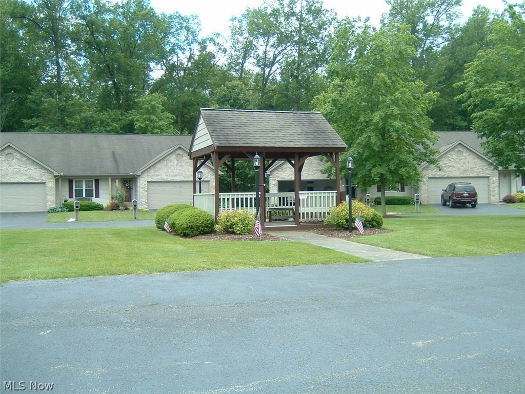 Villas At Park Place - Residential