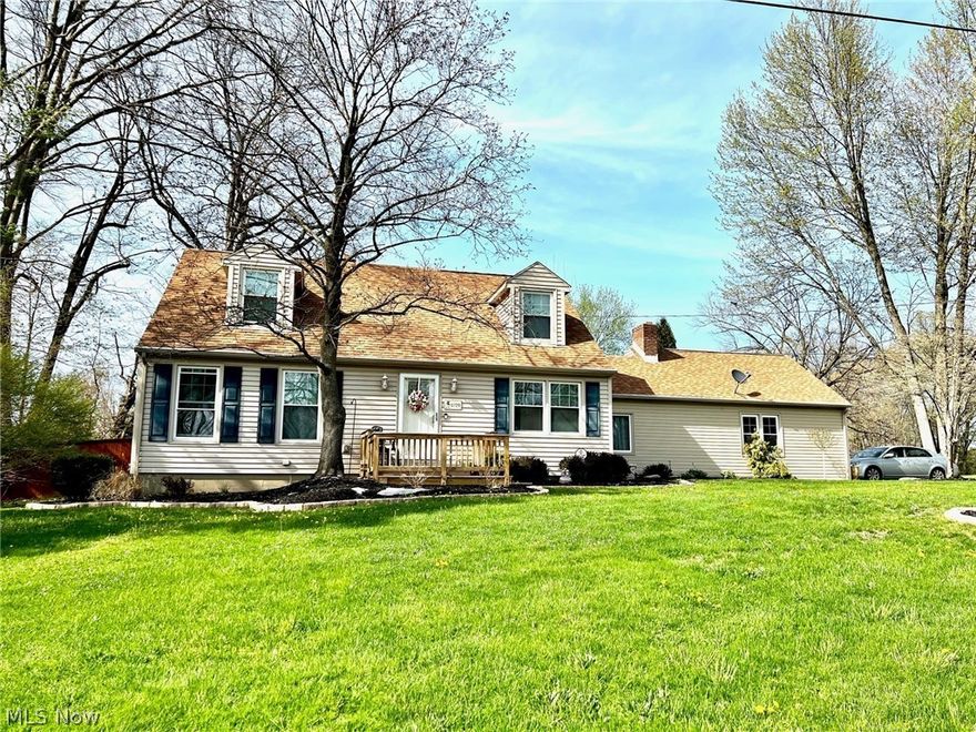 This charming 4 bedroom, 3.5 bathroom cape cod is located in a desirable Howland neighborhood.  Numerous features include a  brightly-lit living room and formal dining room with beautiful hardwood flooring. A gorgeous, updated(2015) eat-in kitchen with a large island/breakfast bar, recessed lighting, beautiful cherry cabinets, newer stainless steel appliances, and bar style seating. The family room has laminate flooring and a wood burning fireplace, with access to the large sunroom at the rear of the house. The first floor master bedroom has ample closet space along with a full bath with a walk-in shower. An additional half bath is located on the first floor as well. Upstairs you’ll find two generous bedrooms with beautiful hardwood flooring , great closet space, charming dormer area, and another full bath.  The full, finished basement boasts a fabulous, spacious bedroom, with walk-in closet, and full bath with double vanities, and a rec room, both with laminate flooring.   Outside off