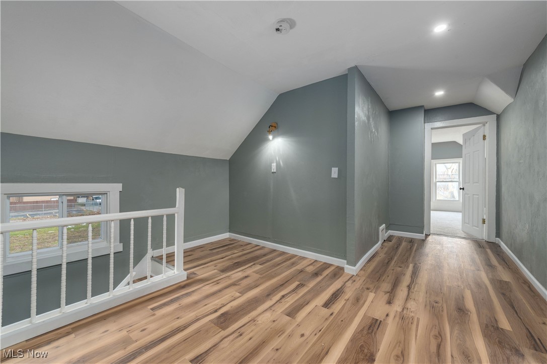 James M Hoyts - Residential