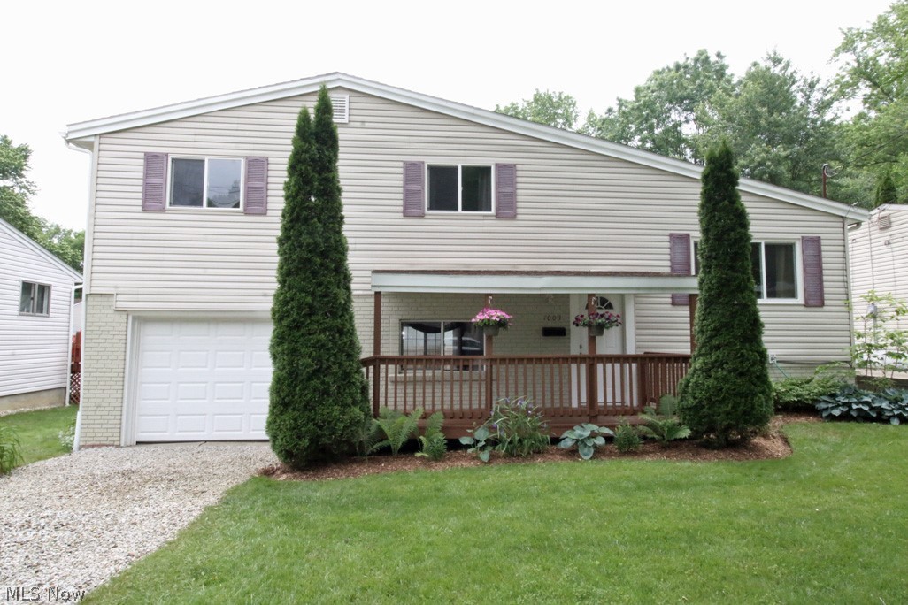 Cute and charming updated home in Merriman Valley near the Sand Run Metro Park and Cuyahoga Valley National Park. What a great location to be near the parks, trails and restaurants. Minutes to Akron offers so much more! The owner has really made this home show well. Upon entering the front door, you will appreciate the vaulted ceiling and openness the floor plan offers. The wood laminate flooring in the living room and dining area is gorgeous and easily maintained. There is a patio door in the dining area that leads to the multi-tier deck that overlooks the backyard with wood privacy fence. The kitchen boasts updated cabinetry, stainless steel appliances and ceramic flooring. The upper floor has 3 bedrooms, recently installed carpet & an updated full bath with comfort height dual sink vanity w/backsplash. The owner’s bedroom has a private half bath. The lower level is where you will find the family room w/recently replaced carpet and patio doors leading to the backyard. There is an