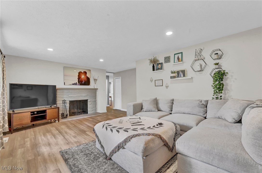 6860 Fry Road