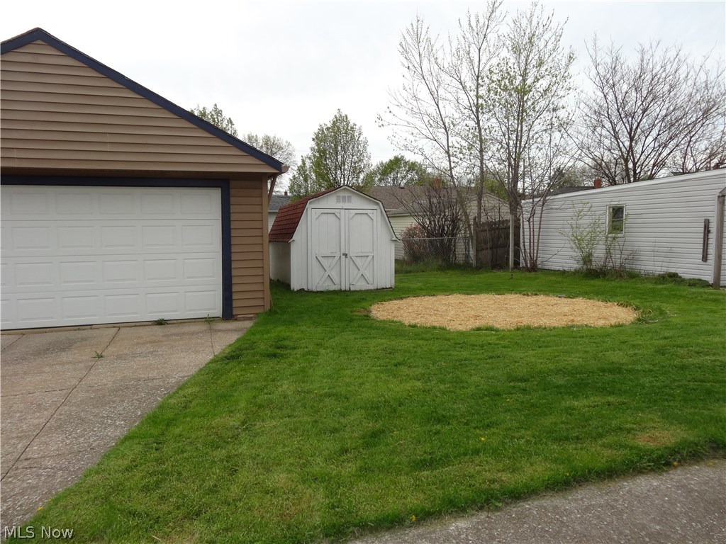 Carl Milstein 01 - Residential