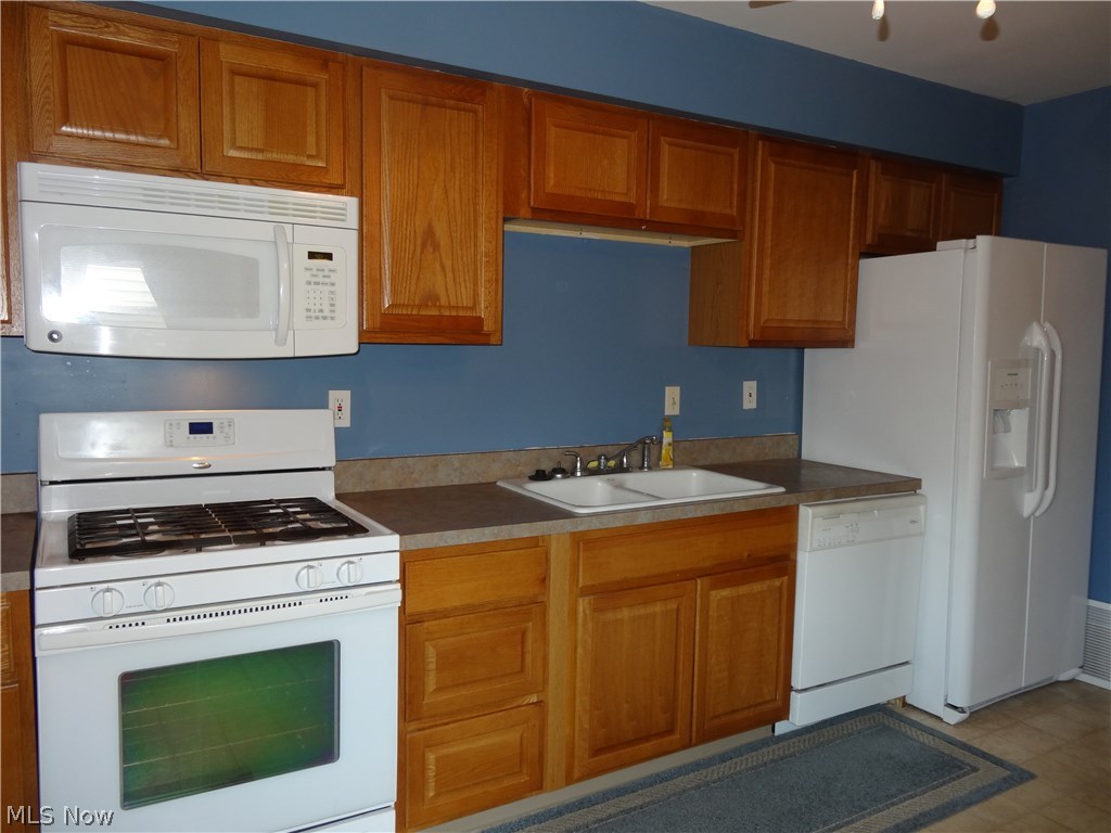 Carl Milstein 01 - Residential