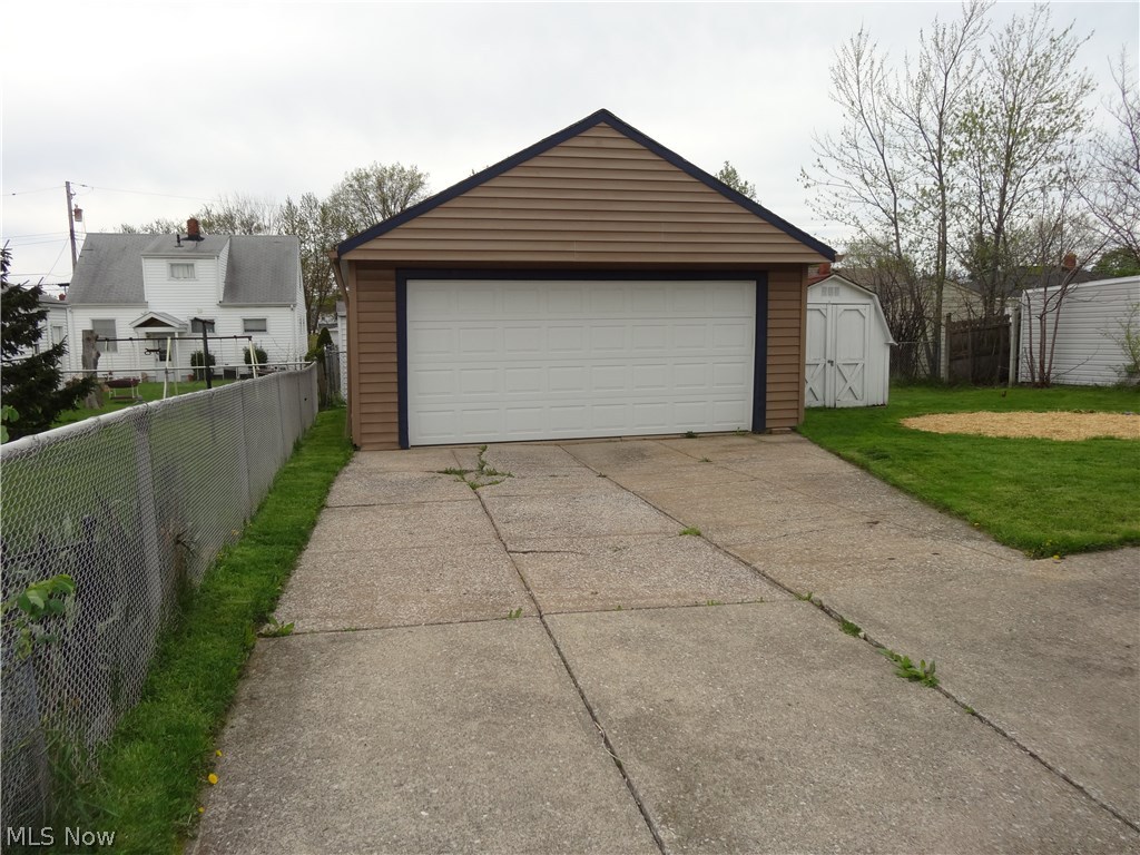 Carl Milstein 01 - Residential