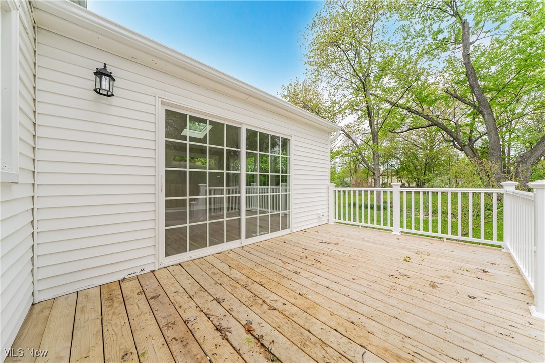 24868 Gessner Road, North Olmsted, Ohio image 35
