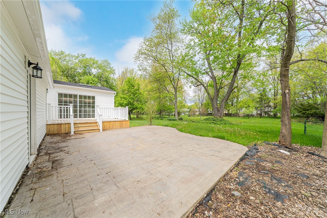 24868 Gessner Road, North Olmsted, Ohio image 38