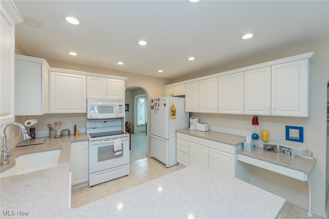 Fairwys At Prestwick Condos - Residential