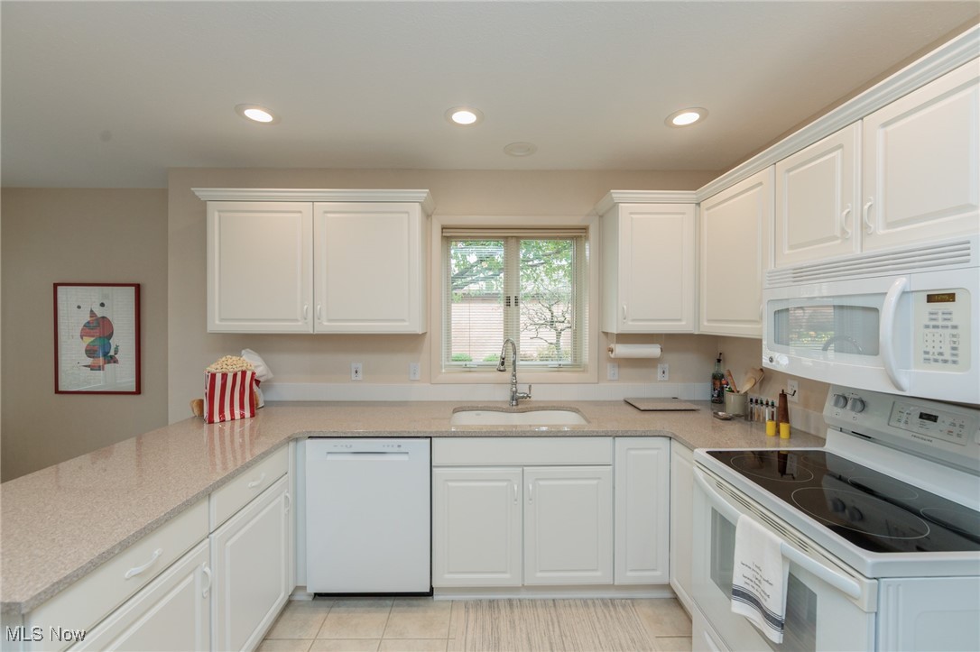 Fairwys At Prestwick Condos - Residential