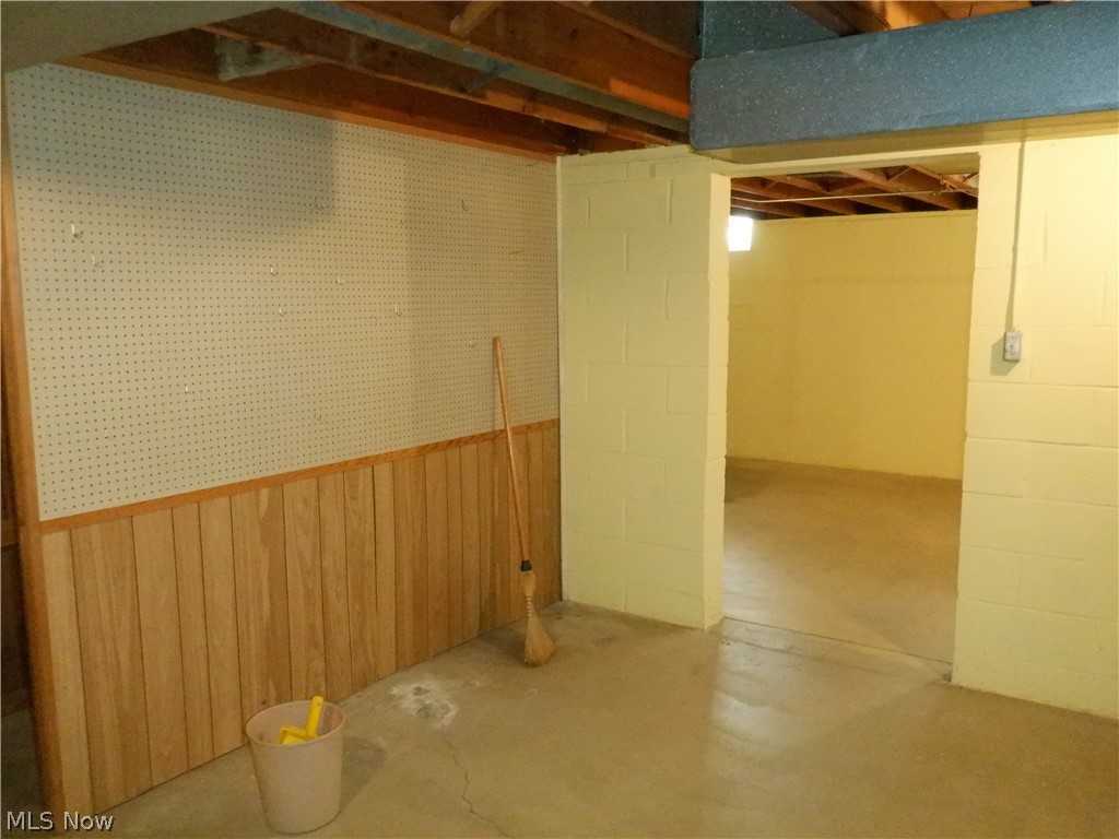 Charles 02 - Residential